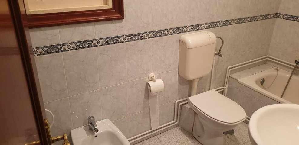 Piso De Perlio Ideal Para Gente Amante De La Play Fene エクステリア 写真